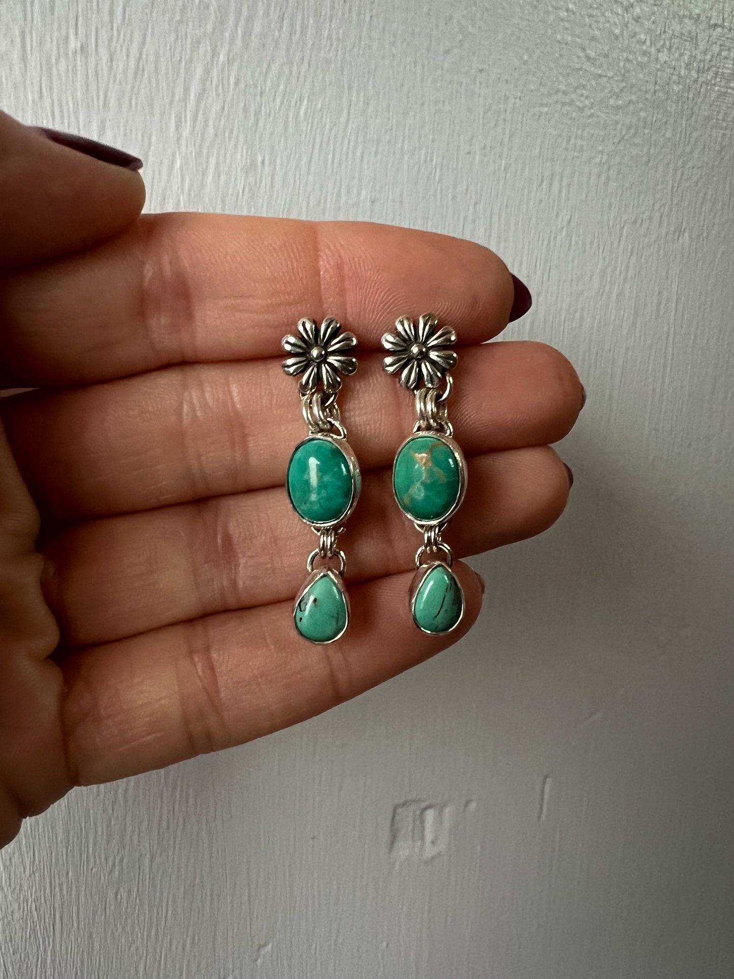 Flower - turquoise drop earrings