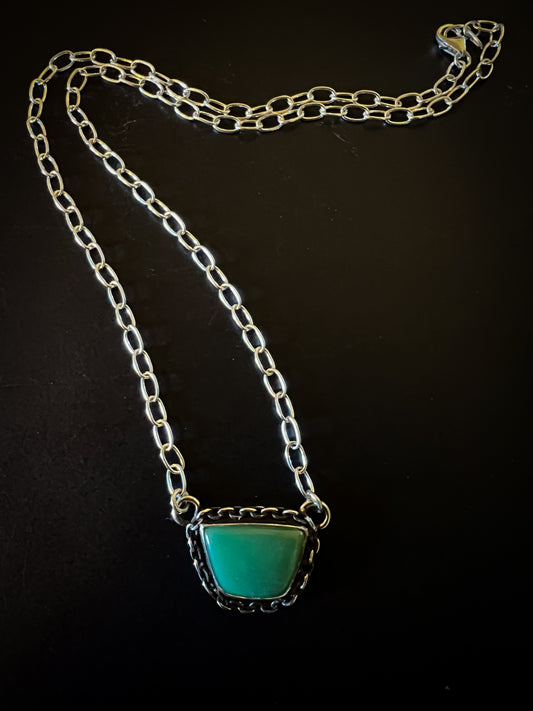 Lucid necklace